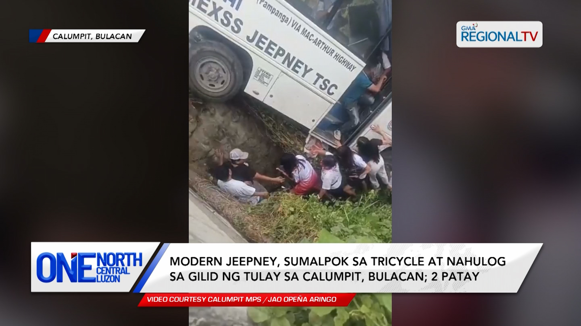 Modern jeepney, sumalpok sa tricycle at nahulog sa gilid ng tulay