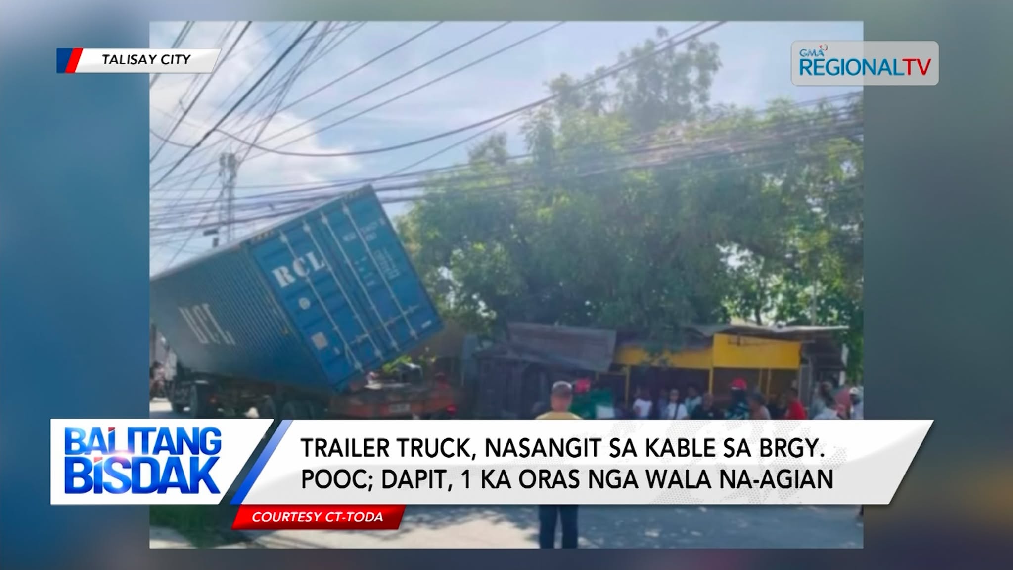 Trailer truck, nasangit sa kable sa Brgy. Pooc; dapit, mihuot ang trapiko