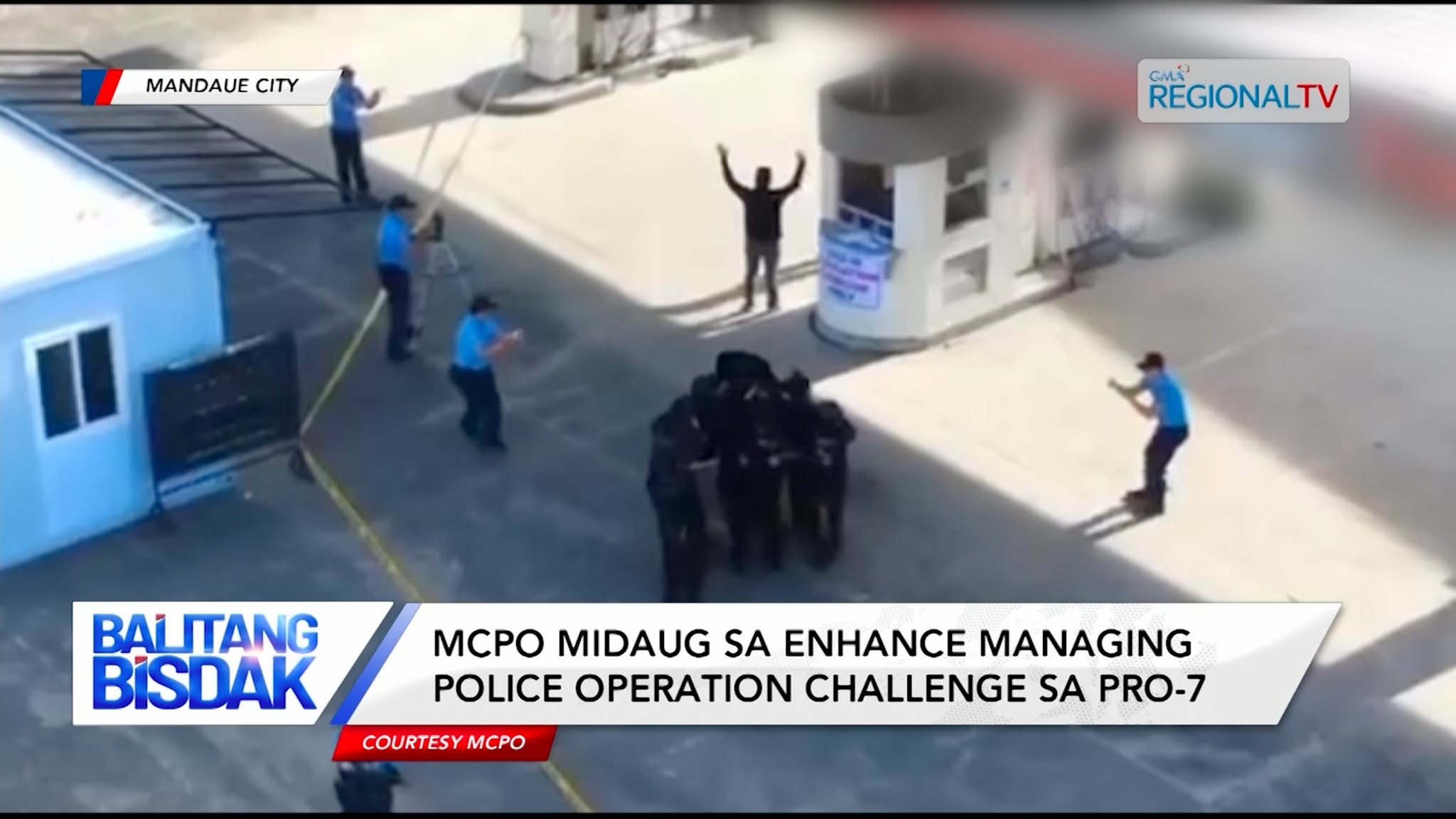 Dugang Cellphones ug Radios Gipagamit sa mga Pulis sa Mandaue City | Balitang Bisdak