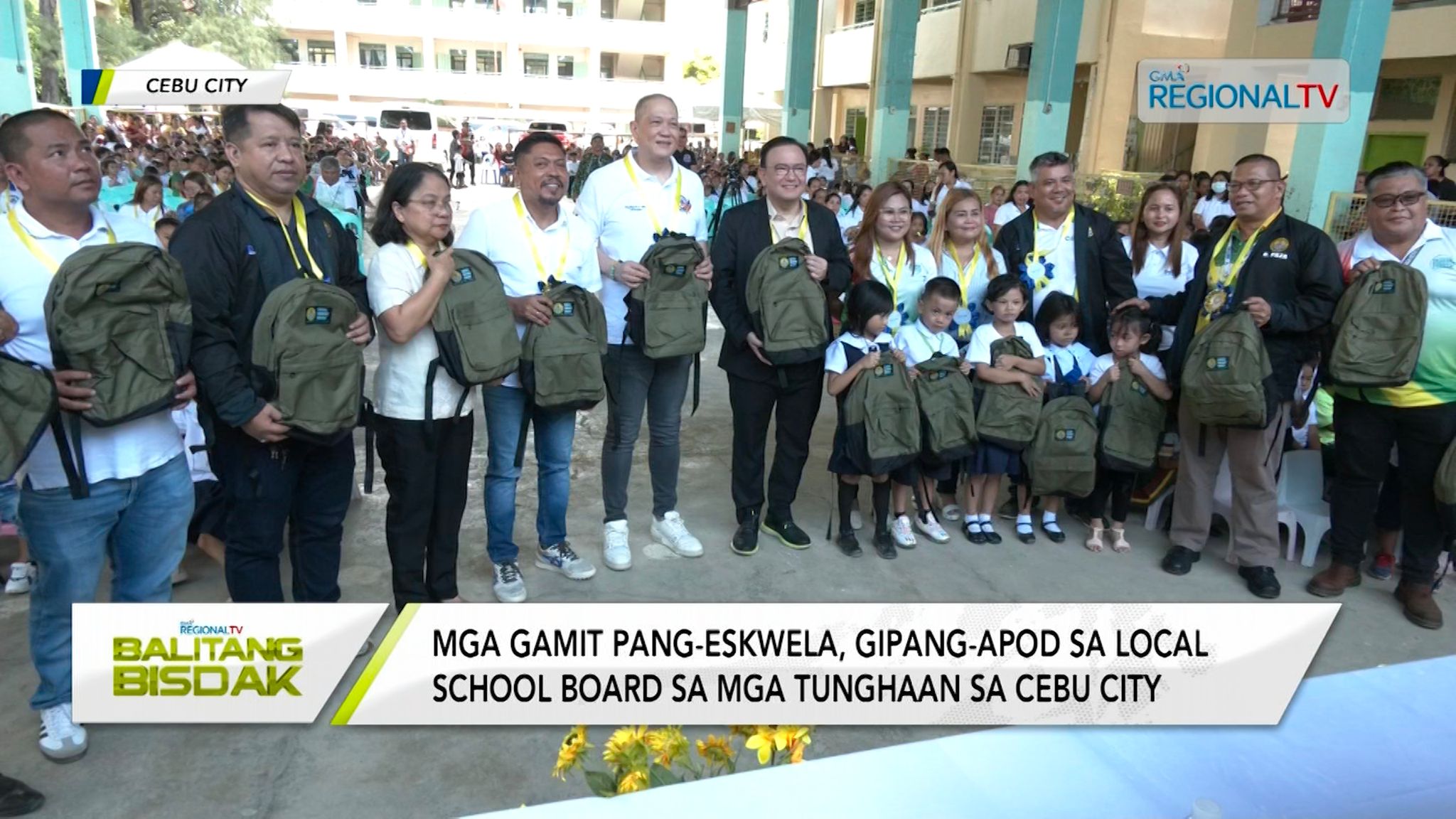 Mga gamit pang-eskwela, gipang-apod sa Local School Board