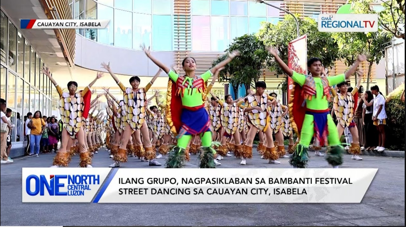 Ilang grupo, nagpasiklaban sa Bambanti Festival Street Dancing
