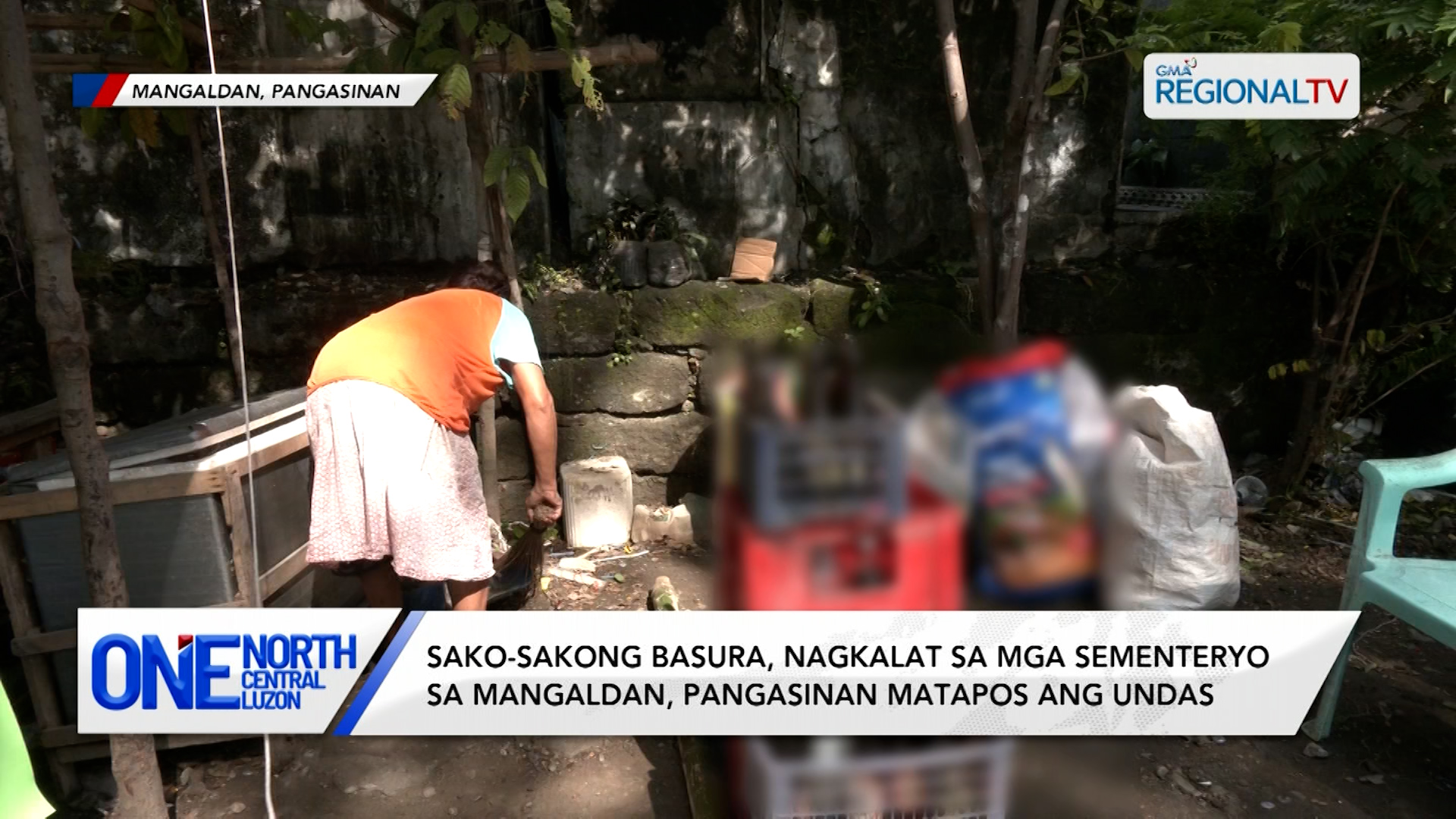 Sako-sakong basura, nagkalat sa mga sementeryo sa Mangaldan, Pangasinan