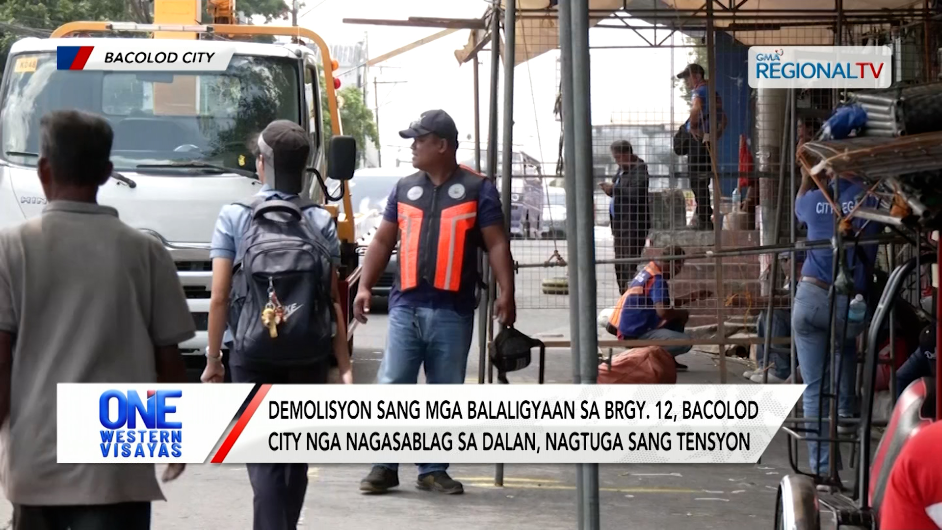 Demolisyon sang mga balaligyaan sa Brgy. 12, Bacolod City, nagtuga sang tension| One Western Visayas