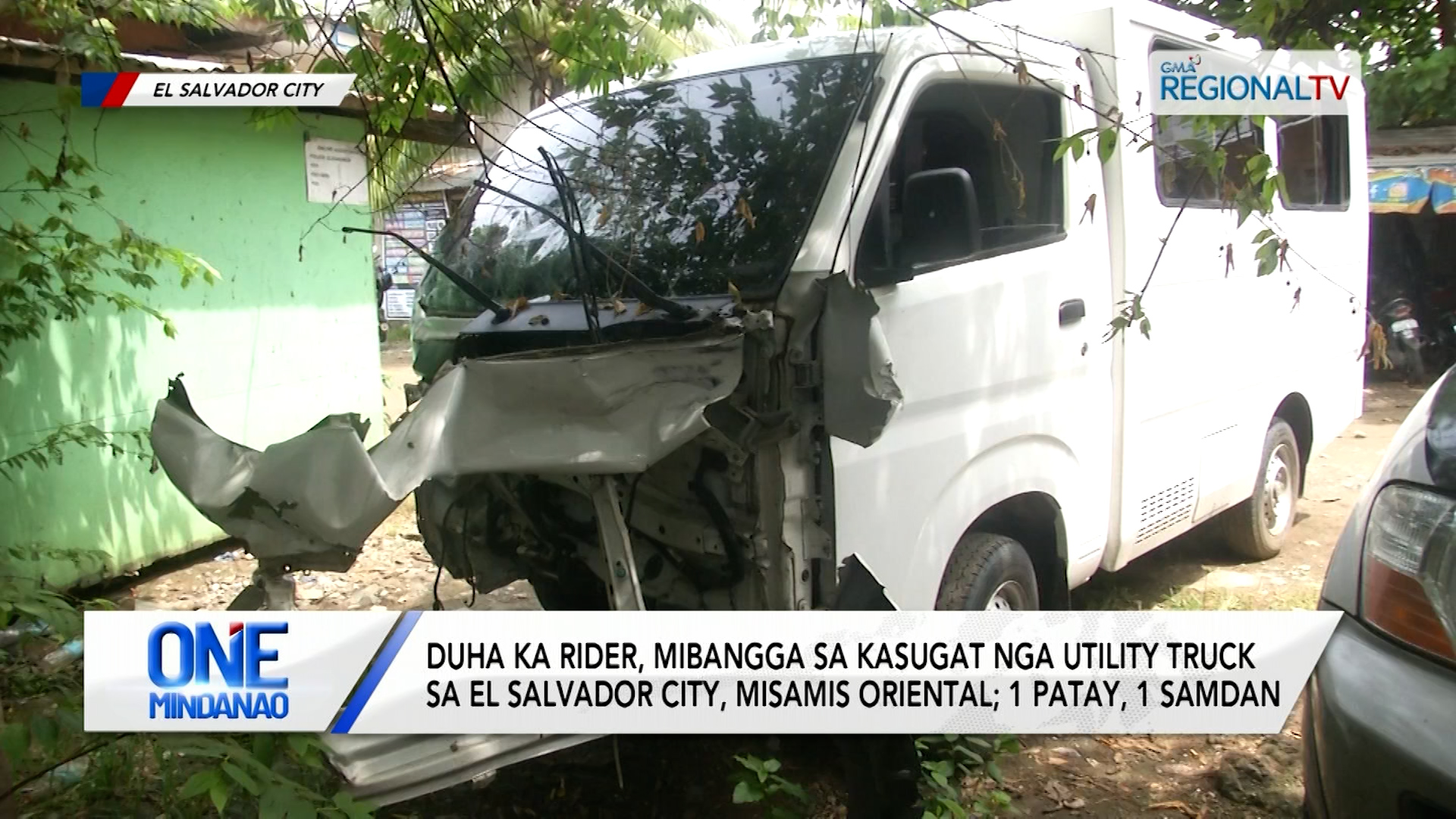 Duha ka rider, mibangga sa kasugat nga utility truck sa El Salvador City