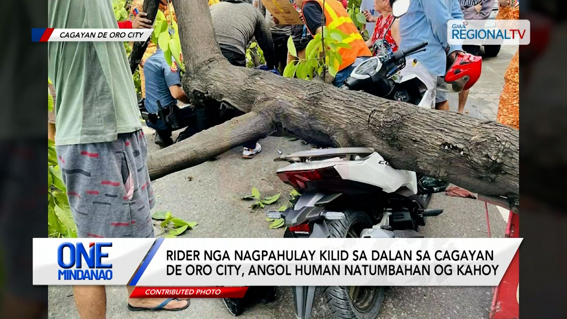 Rider nga nagpahulay kilid sa dalan sa Cagayan de Oro City, angol | One Mindanao