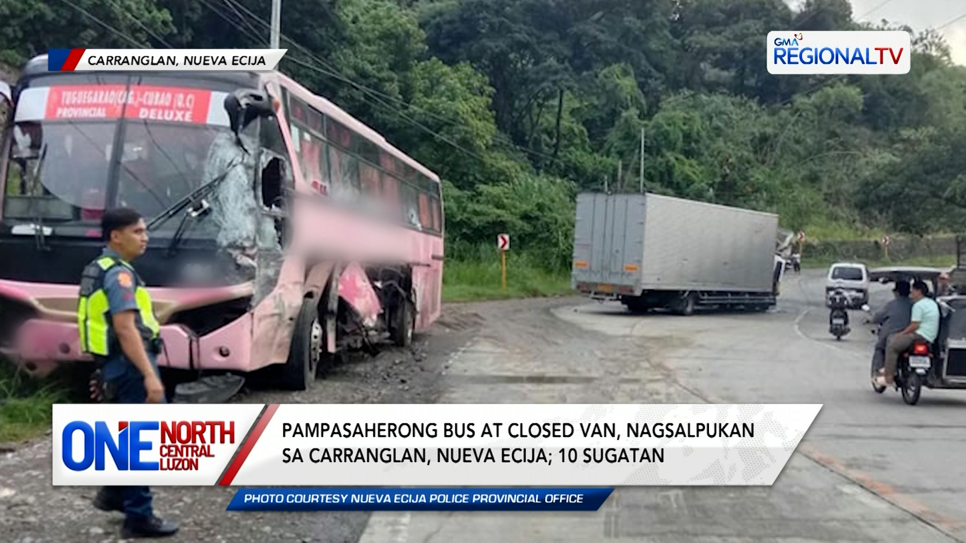 Pampasaherong bus at closed van, nagsalpukan sa Carranglan, Nueva Ecija | One North Central Luzon