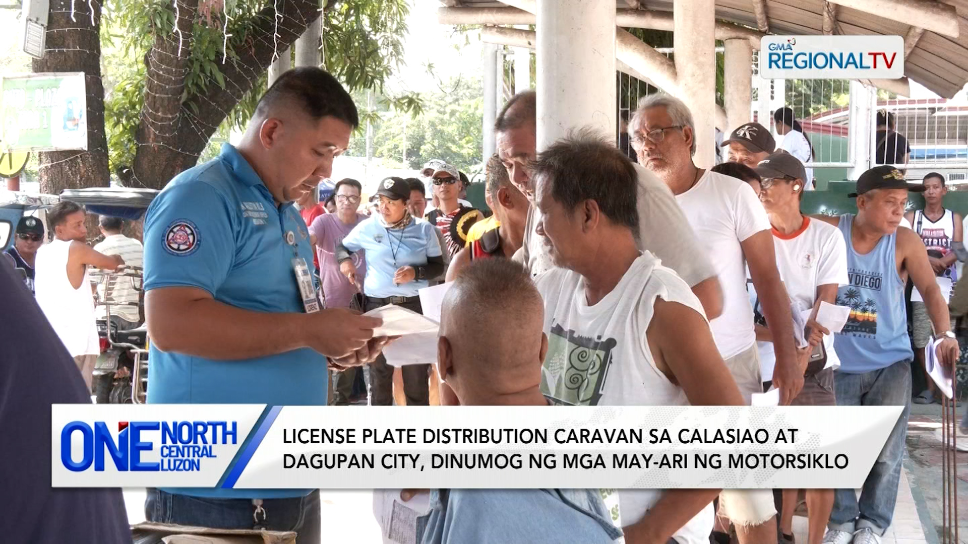 License Plate Distribution Caravan sa Calasiao at Dagupan City, dinumog | One North Central Luzon