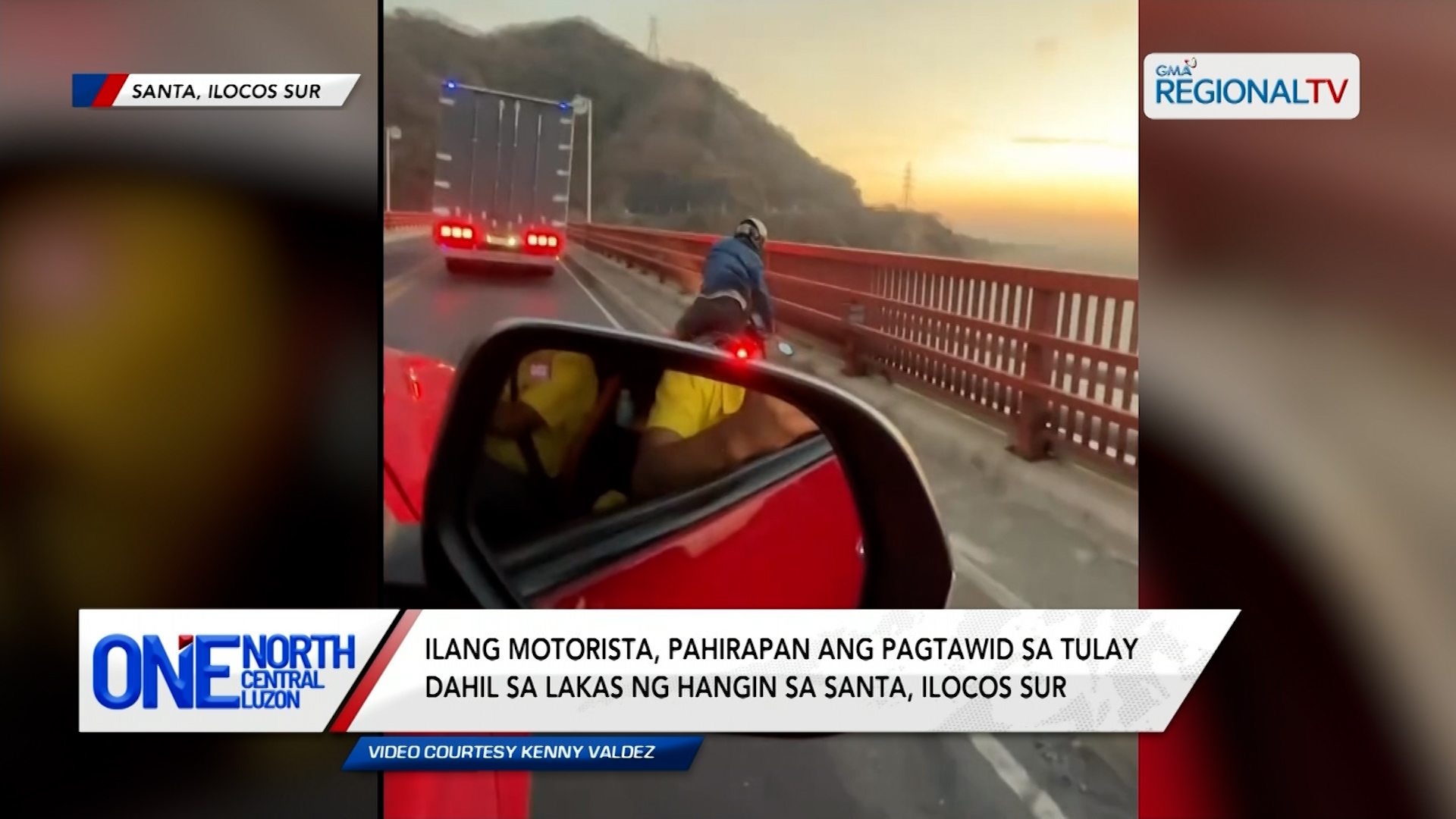 Ilang motorista, pahirapan ang pagtawid sa tulay dahil sa lakas ng hangin | One North Central Luzon