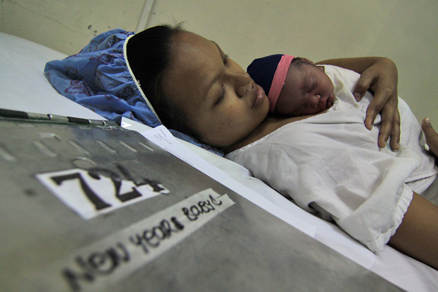 Skin To Skin Contact After Birth Good For Mom And Baby Gma News Online