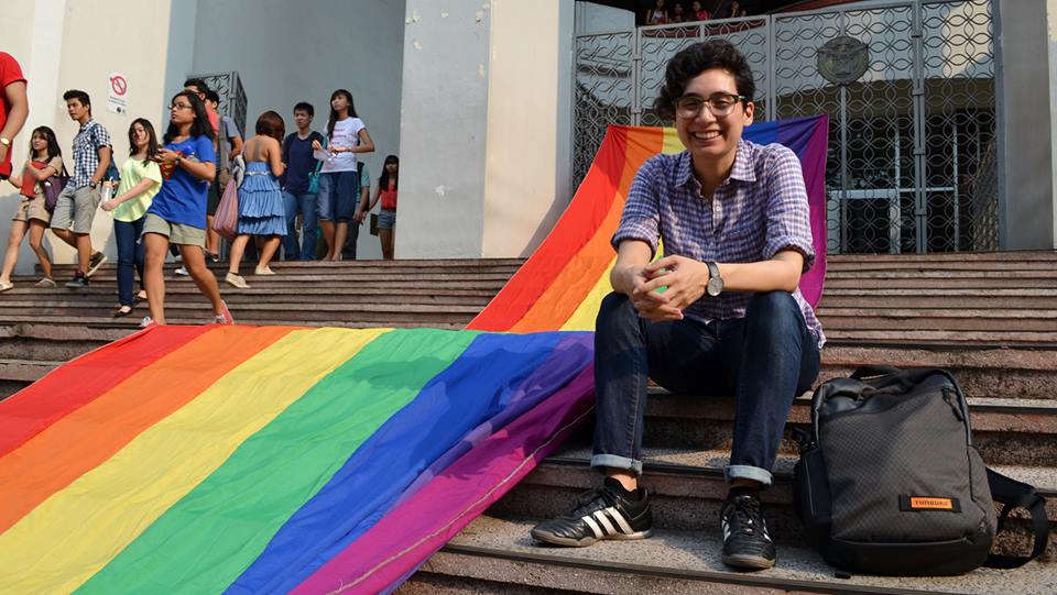 Under My Invisible Umbrella GMA News Online