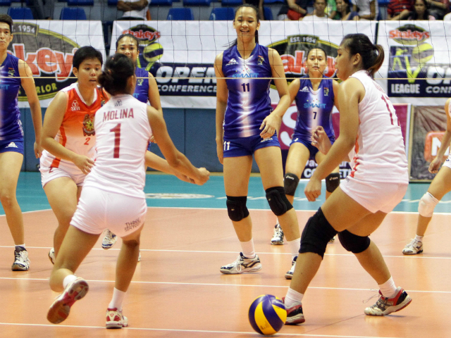 V-League: Roces sizzles for 21 as Smart downs PNP | Sports ...
