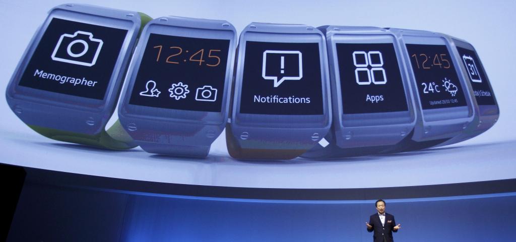 Samsung unveils smartwatch that can make calls