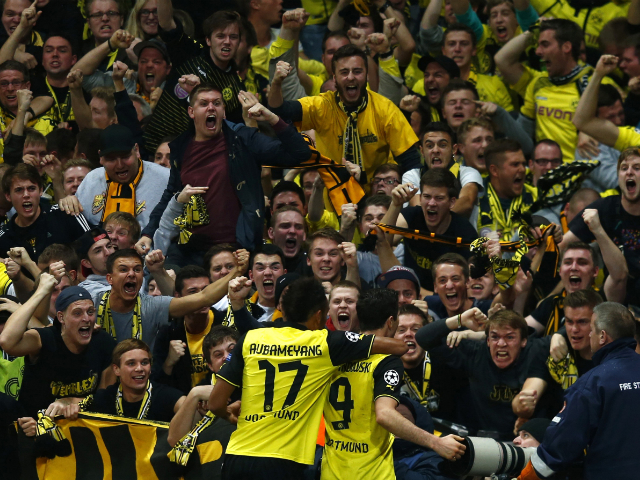 Champions League: Dortmund win at Arsenal with late ...