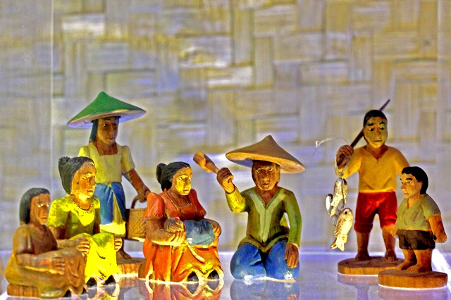 Celebrating a very Pinoy Christmas | Photos | GMA News Online