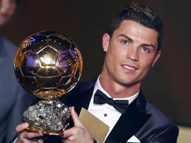 Emotional Ronaldo ends Messi's Ballon d'Or run | Sports | GMA News Online