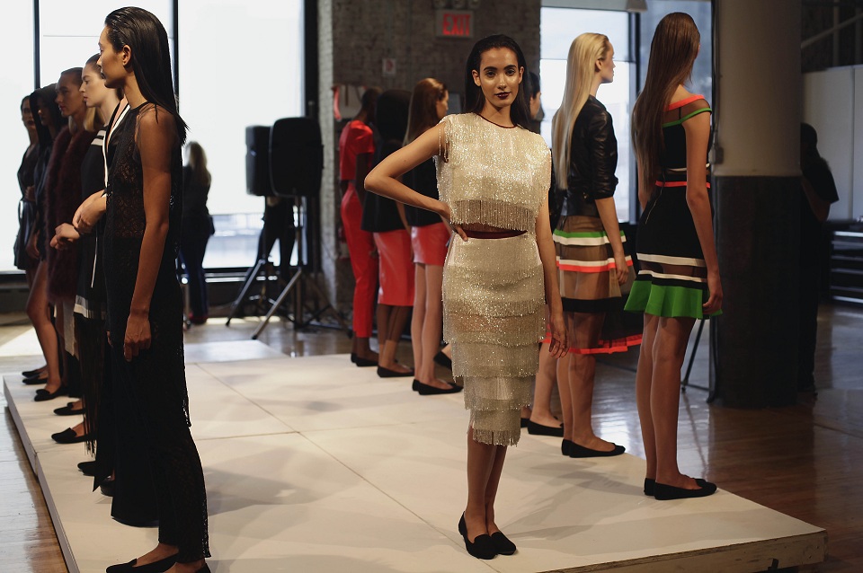 New York kicks off 2015 spring/summer fashion season | GMA News Online