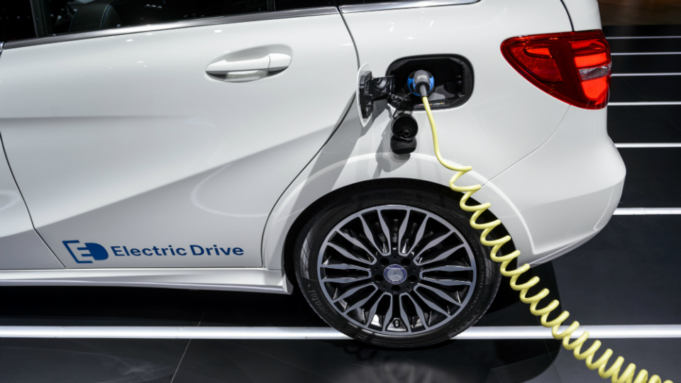 Electric cars are more eco-friendly even in US, study finds