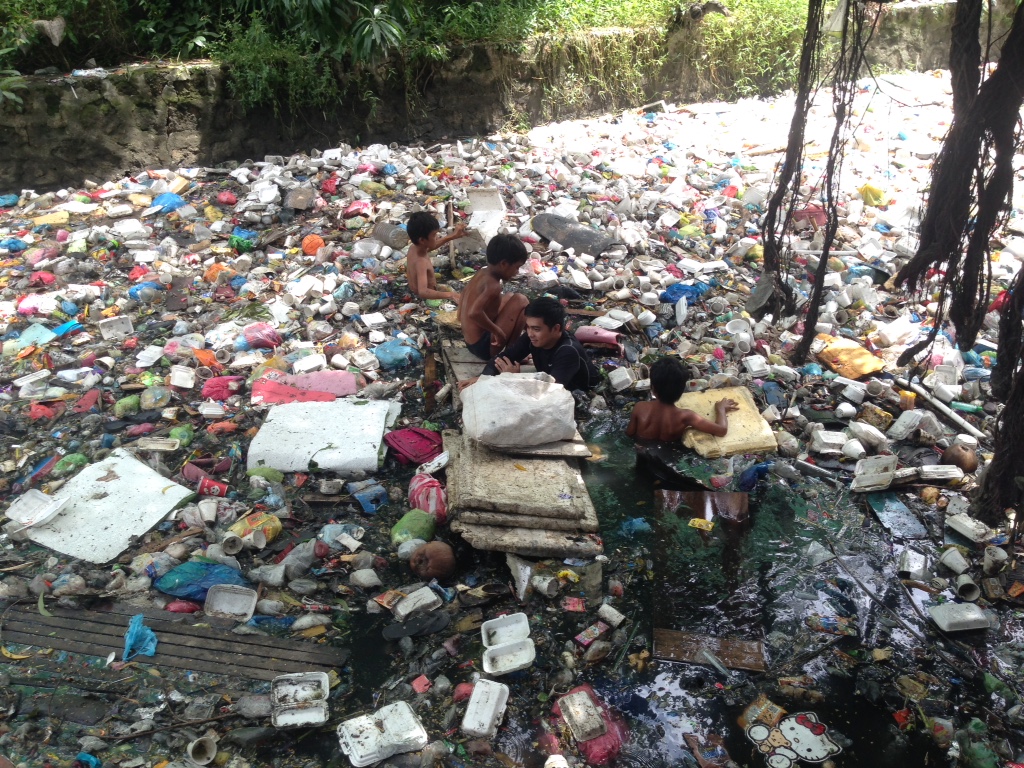 Problema sa basura at mga nakakubling estero ng Maynila, sisiyasatin ng
