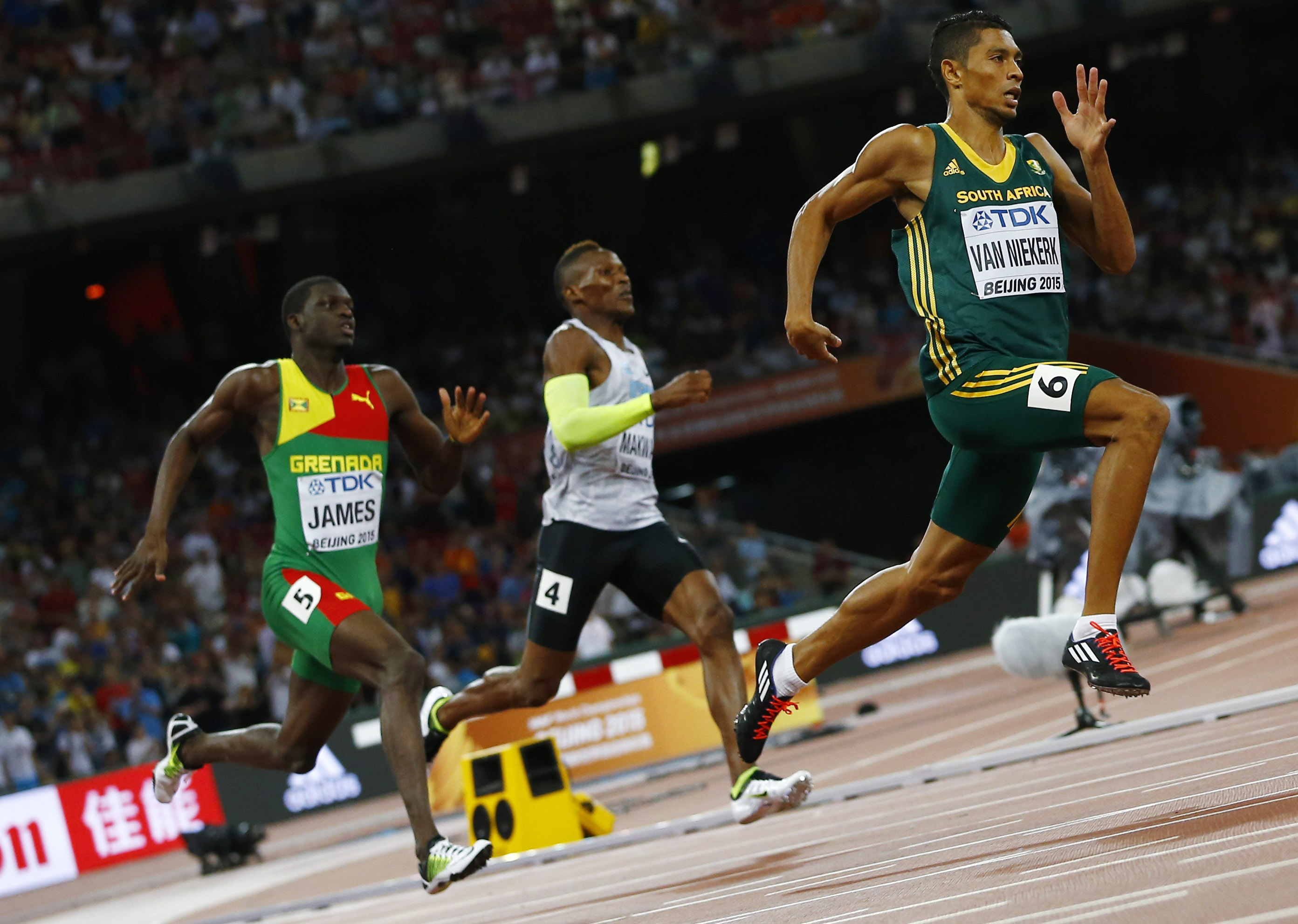 Van Niekerk breaks 10s 100m to make sprint history GMA News Online