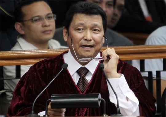 Lapid seeks probe on possibility of mandating telcos to provide free internet to education sector