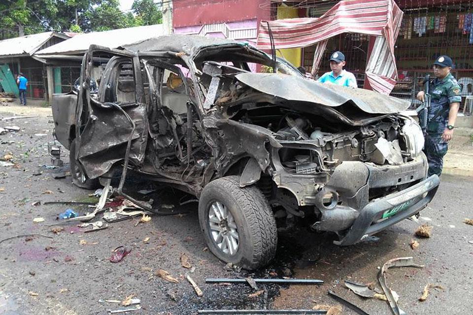 4 killed as explosion hits vice mayor's vehicle in Basilan | GMA News ...