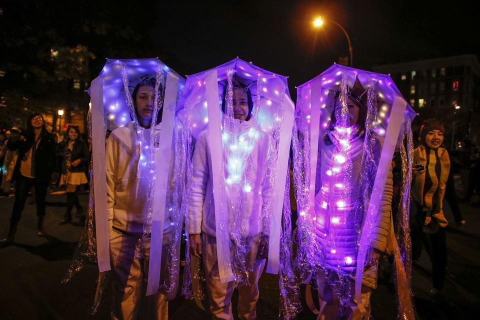 Ghosts, bacon and creativity at NYC Halloween parade GMA News Online
