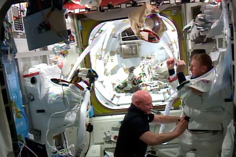 NASA Sees Record Number Of Astronaut Applications | GMA News Online