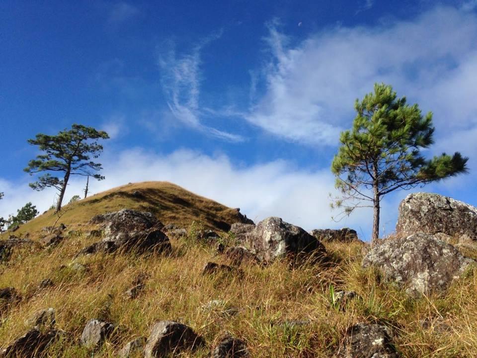 Trek diary: The clouds over Mount Ulap | GMA News Online