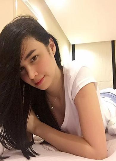 Kim Domingo Makes Trumpets