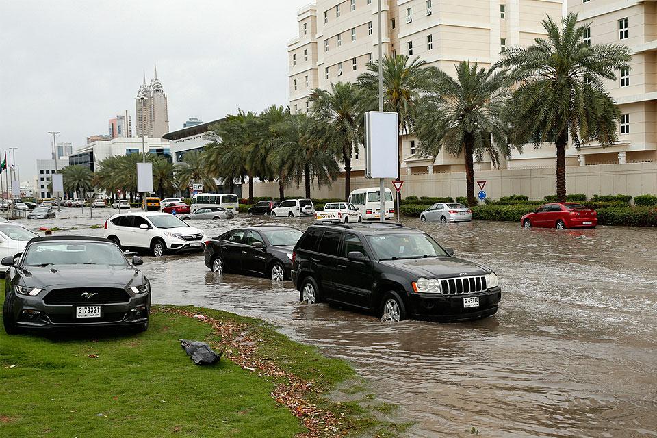 Rain storm floods Dubai Photos GMA News Online