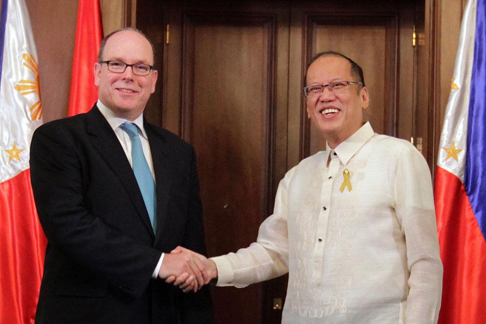 PNoy welcomes Monaco's Prince Albert II | Photos | GMA News Online