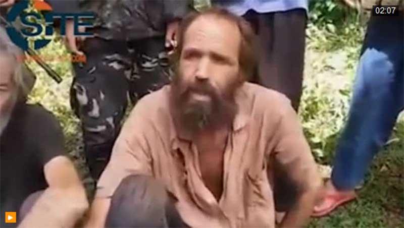 Abu Sayyaf Releases New Video Showing Foreign Hostages Pleading For Help │ Gma News Online 