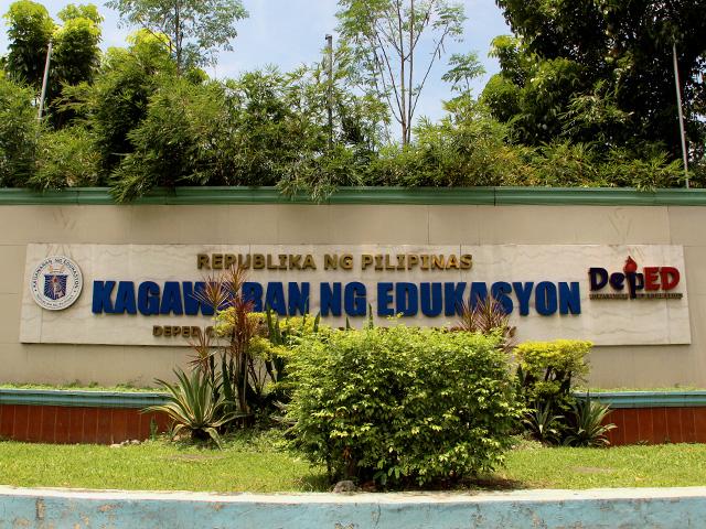 DepEd extends voucher program for Grade 11 students in SUCs, LUCs