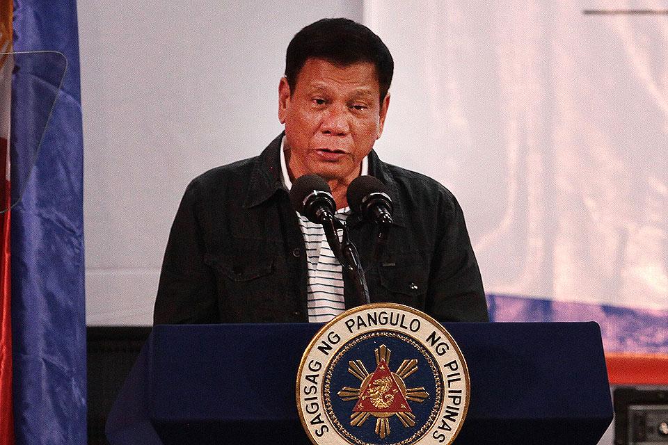 Duterte called Leni to offer HUDCC post during Palace news briefing ...