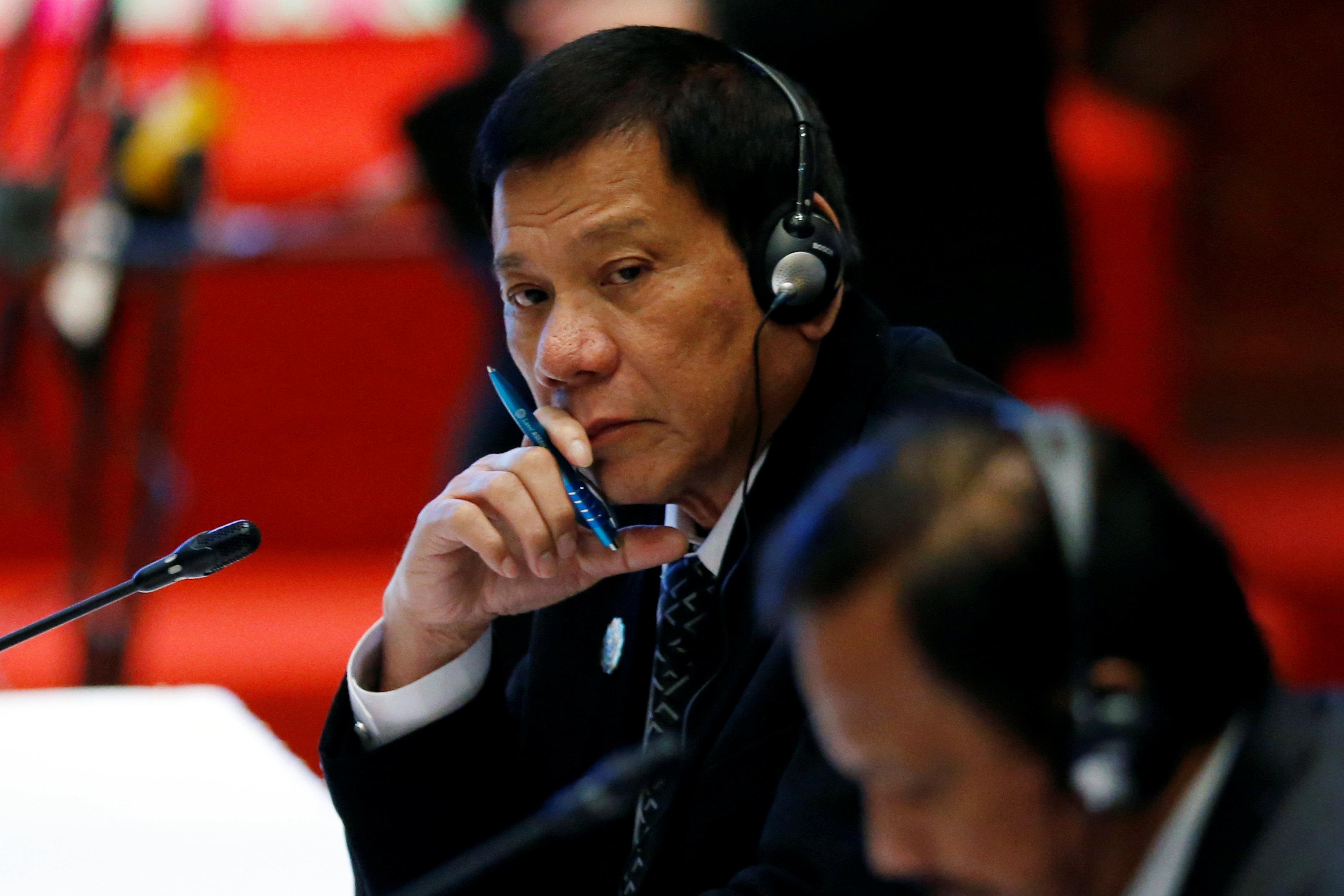 No impeach plot vs. Duterte, LP solons say | GMA News Online