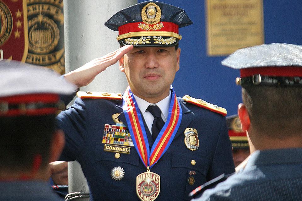 Manila Police chief gets his first star Photos GMA News Online