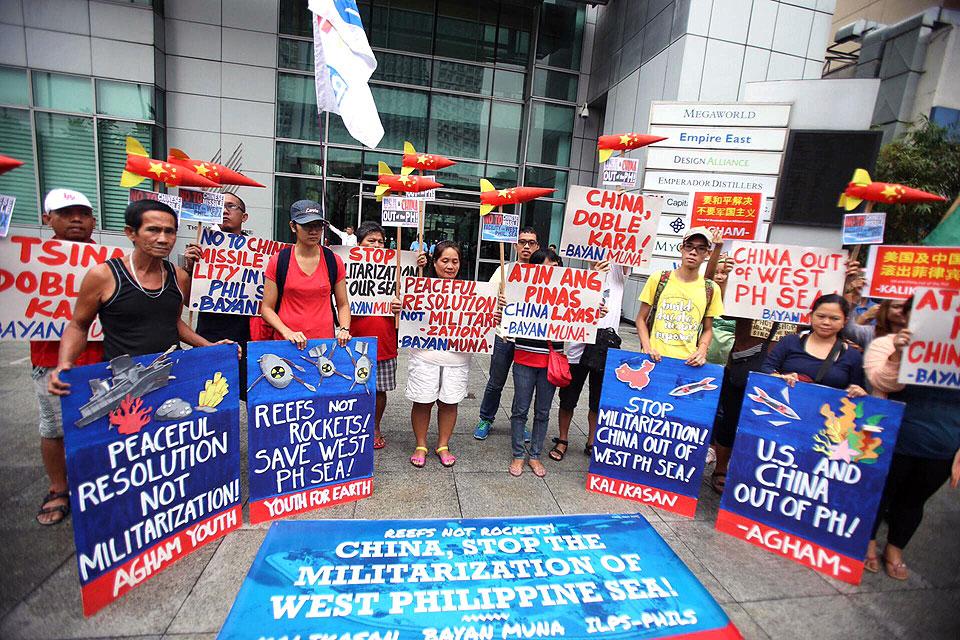 Group Blasts China's Militarization Of Disputed Islands | Photos | GMA ...