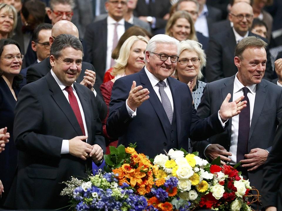 German president presses parties to form coalition for good of Europe
