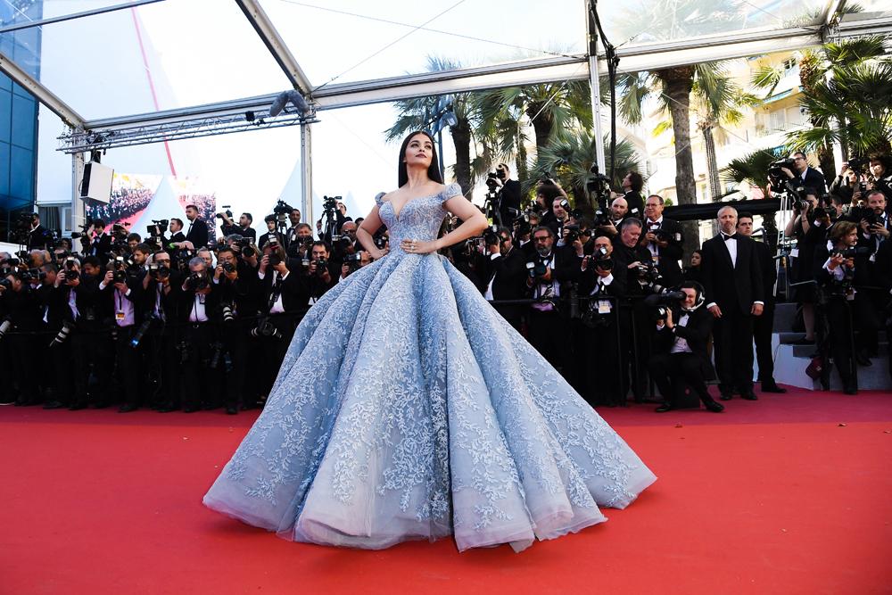 Aishwarya Rai stuns at Cannes in Filipino couture | GMA News Online