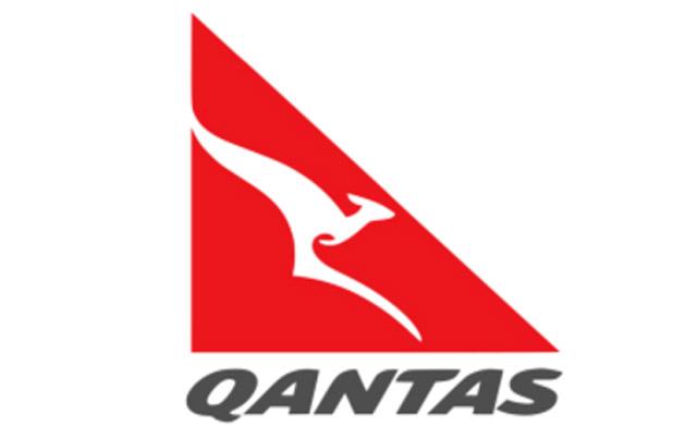 Qantas flight lands safely in Sydney after mid-air mayday