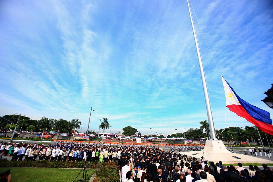 Filipinos celebrate 119th Independence Day | GMA News Online