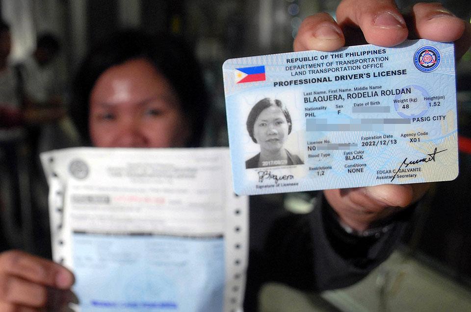 License Rleased LTO released drivers license with five year validity | Photos | GMA ...