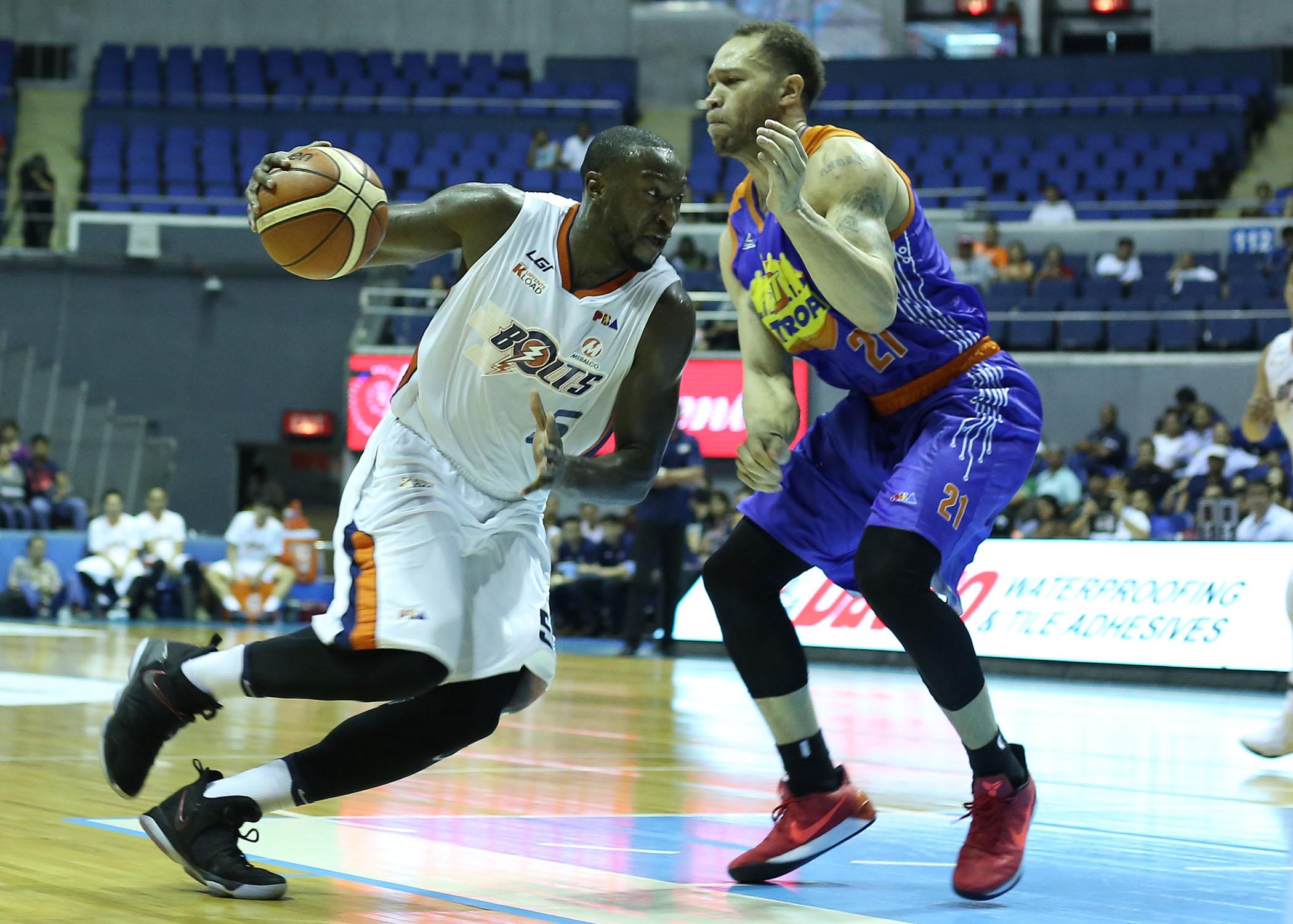 Rice Jr., Castro combine for 59 as TNT trips Meralco | GMA News Online