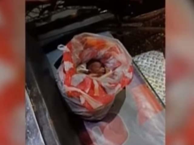 Newborn Baby Found In Caloocan Trash GMA News Online   Babyintrash 2017 11 27 20 43 48 