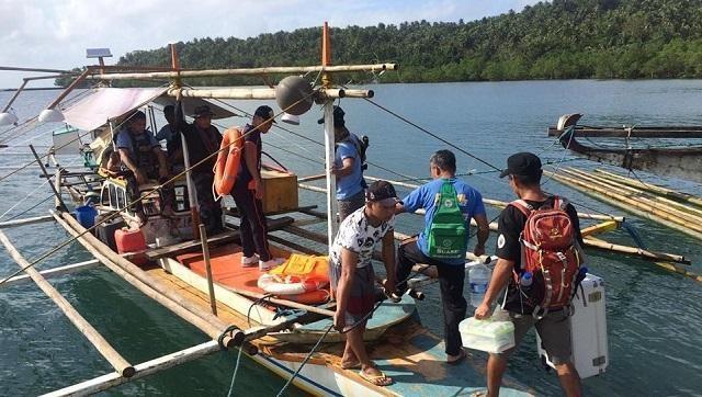 Rescue ops for 2 missing from capsized boat in Quezon to continue on ...