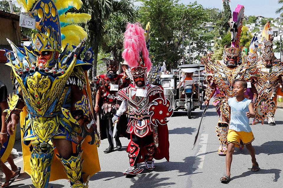 Holy Week 'Morion' Festival in Mindoro starts | Photos | GMA News Online