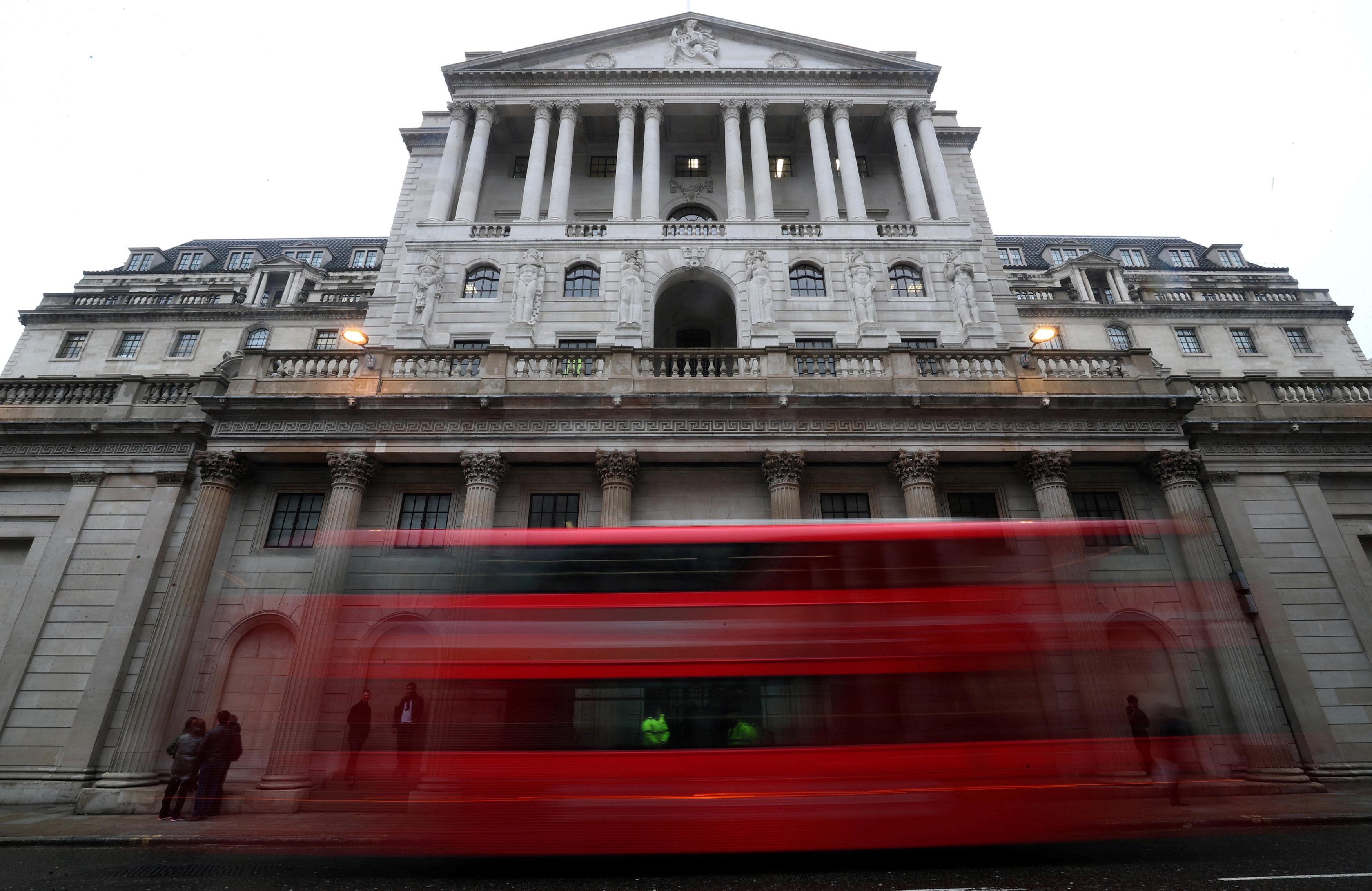 Bank of England holds rates, warns of inflation threat from Iran war