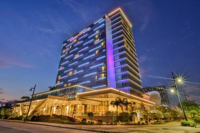 Iloilo gets its first international hotel, finally