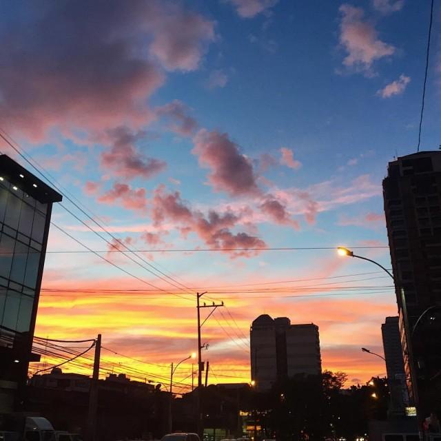 Beautiful danger: The science behind our orange sunsets | GMA News Online
