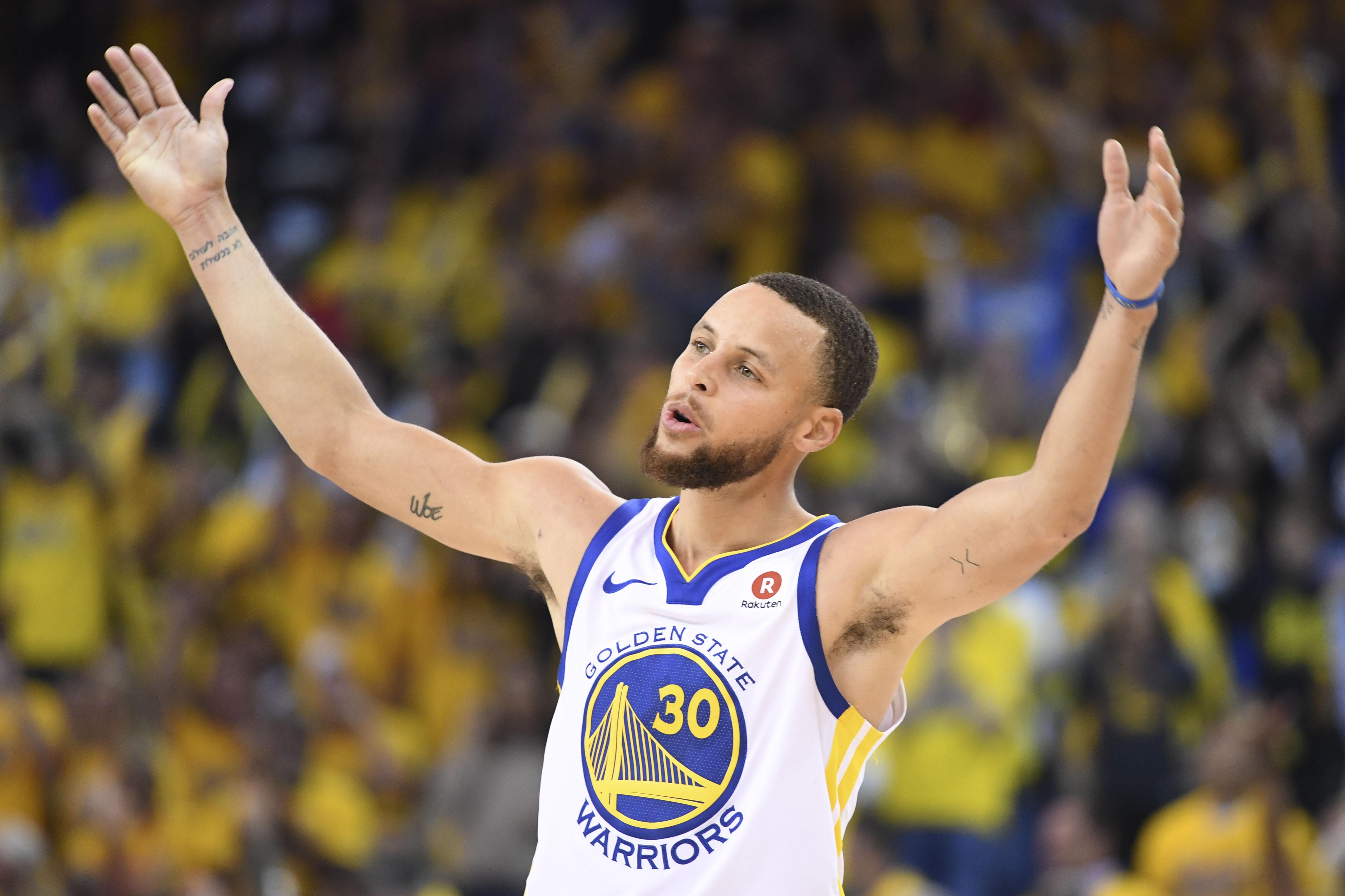 NBA star Stephen Curry finances college golf team for six years GMA